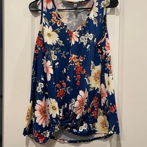 Acting Pro Tank with Knot in Front- Small